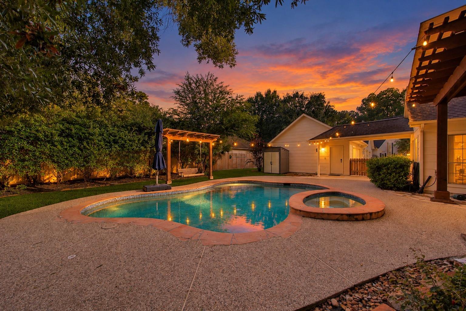 5814 Woodland Creek Drive