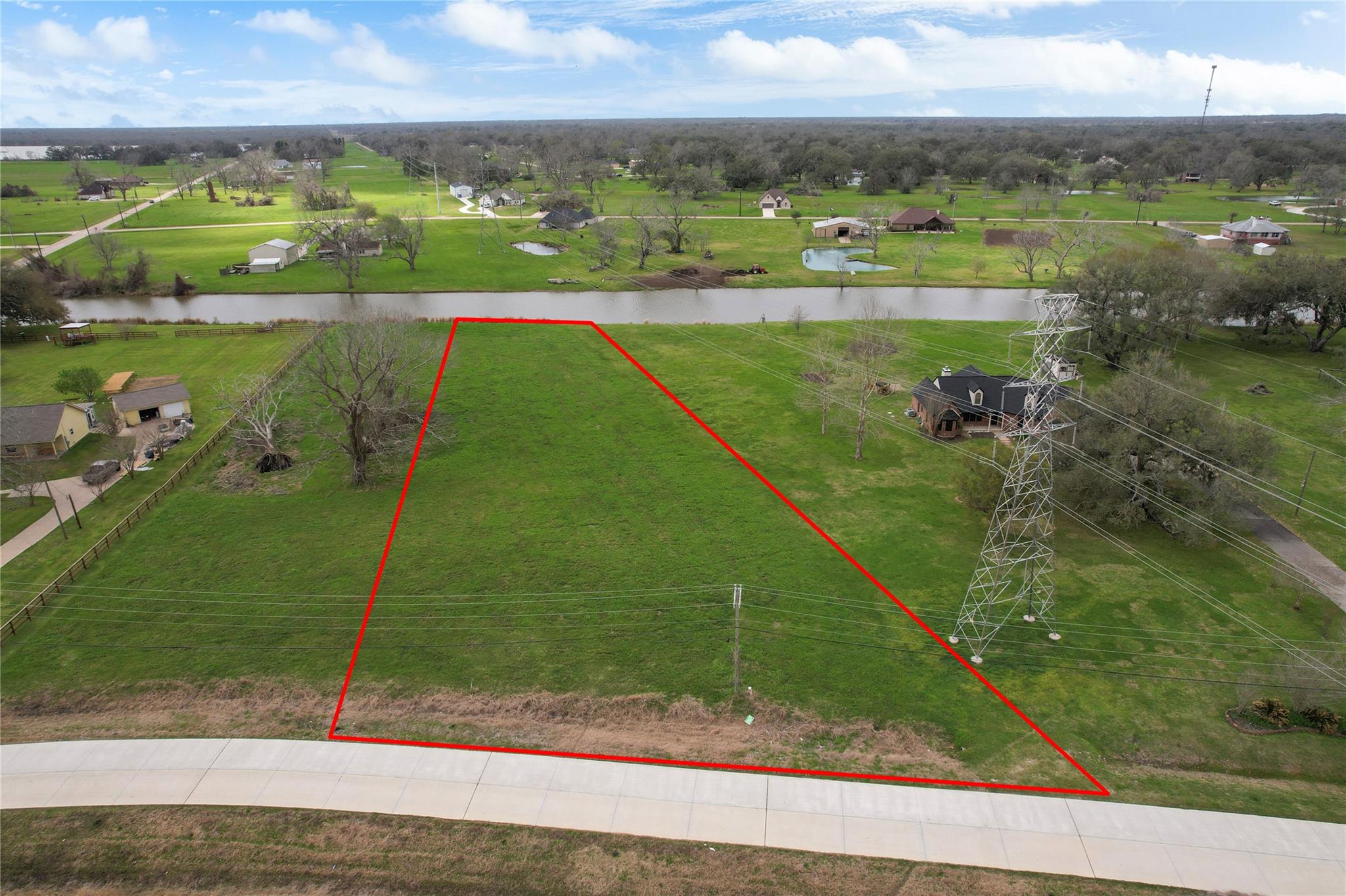 708 Winchester Trail