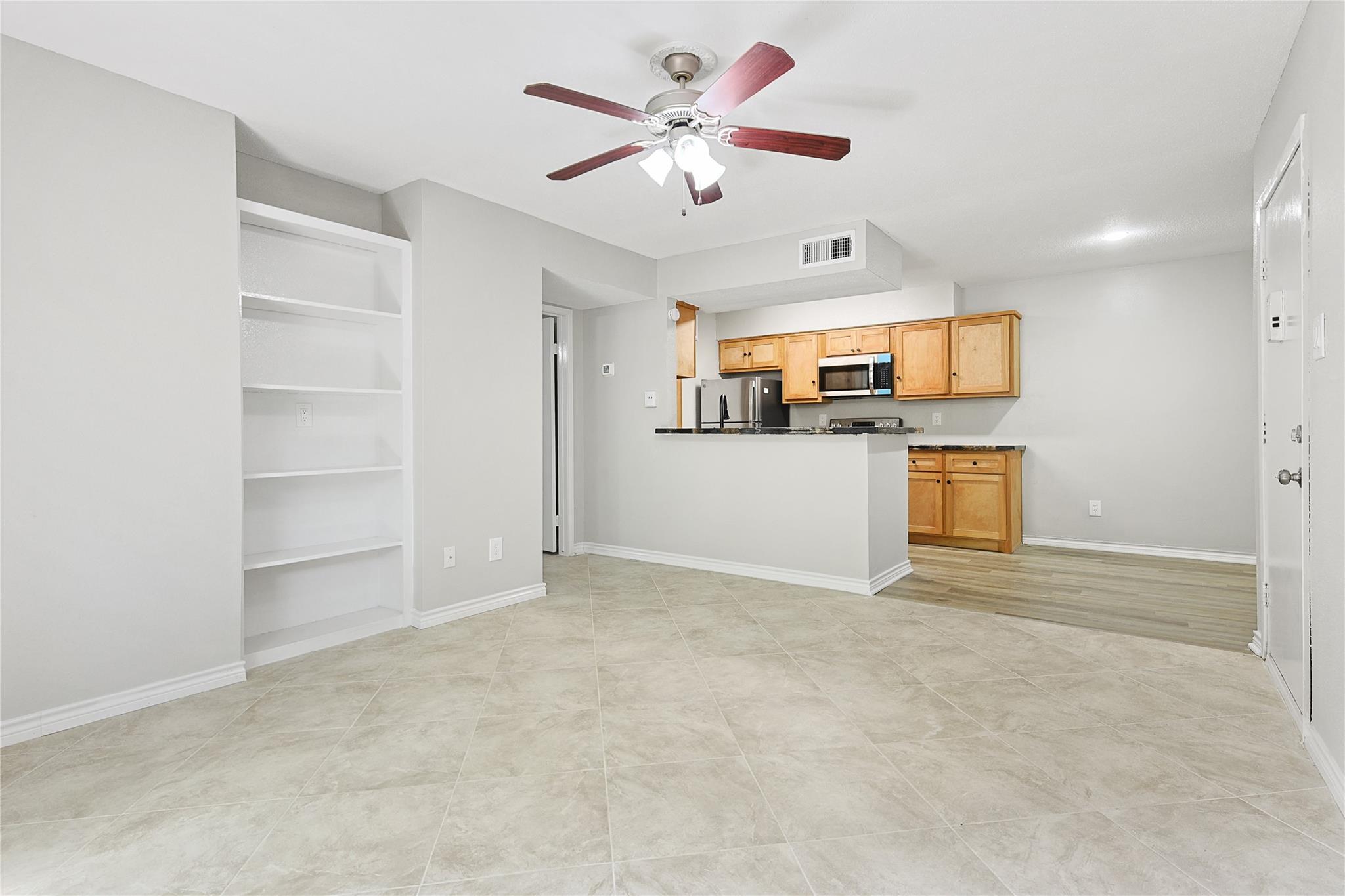 12955 Woodforest Boulevard 19
