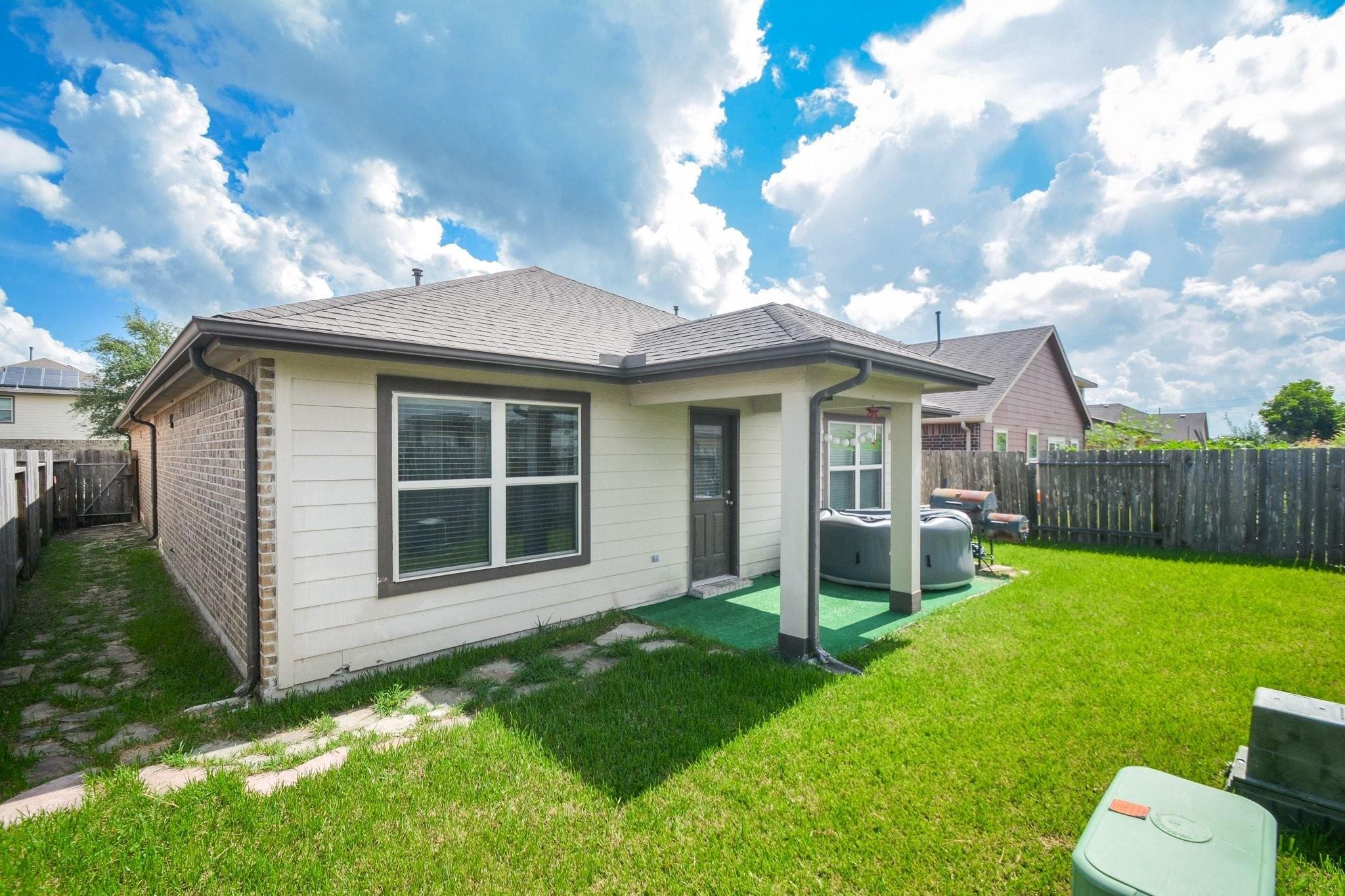 342 Glencarry Trail