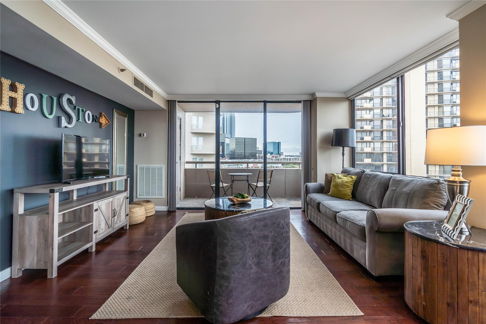 3525 Sage Road 1009