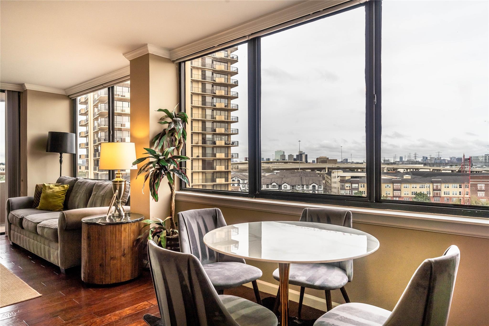 3525 Sage Road 1009