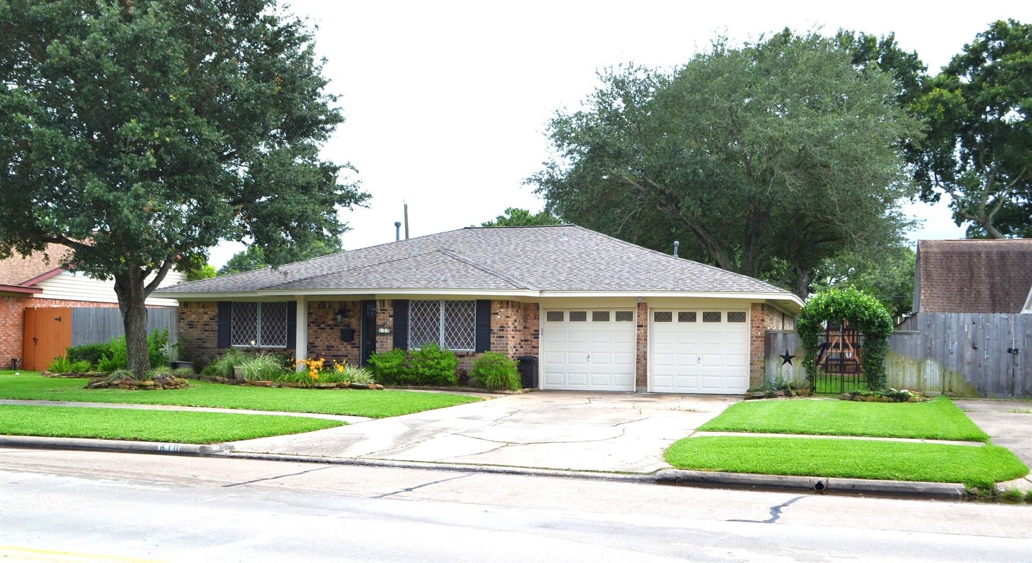 610 E X Street