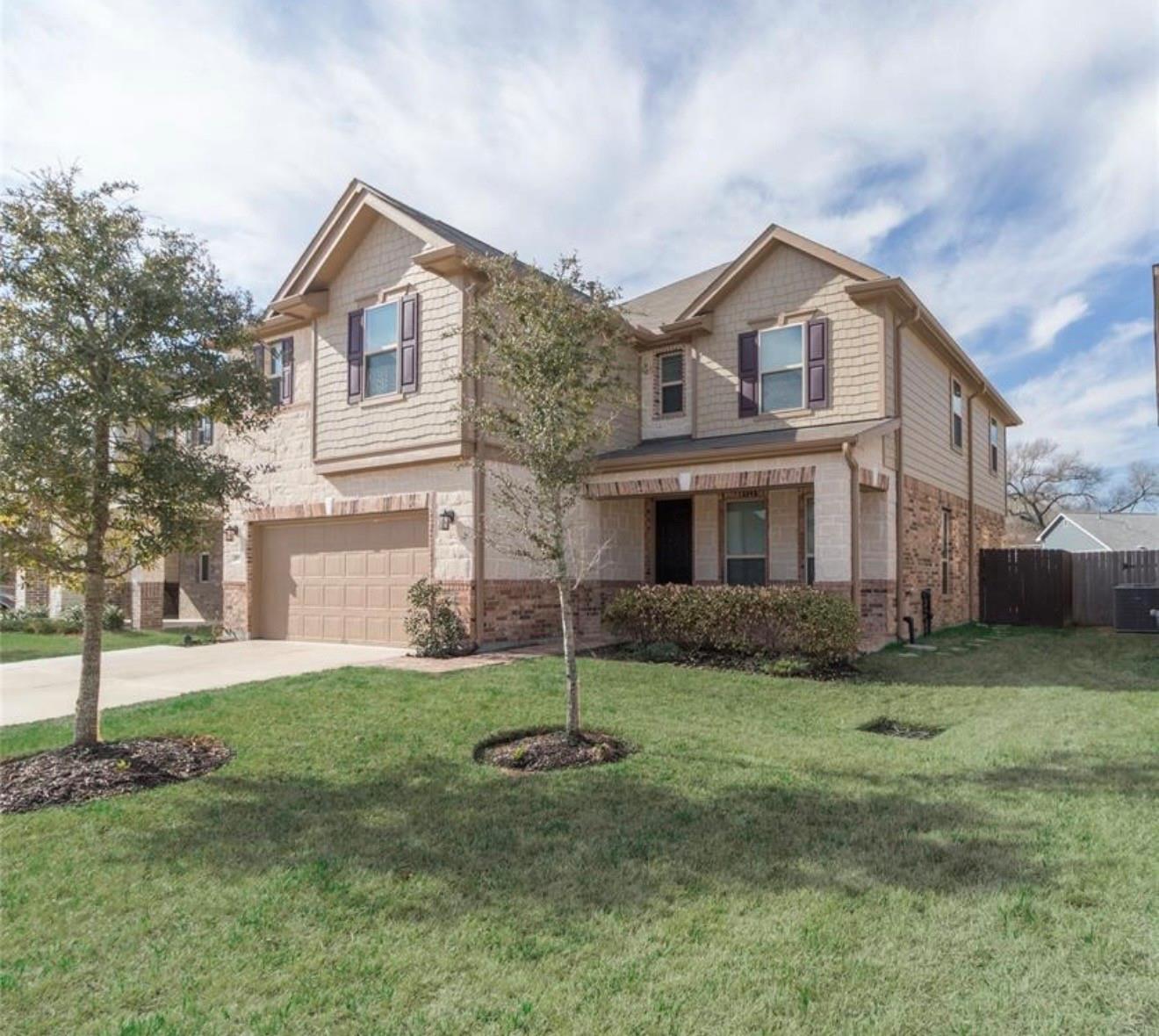 20623 Pioneer Oak Ln