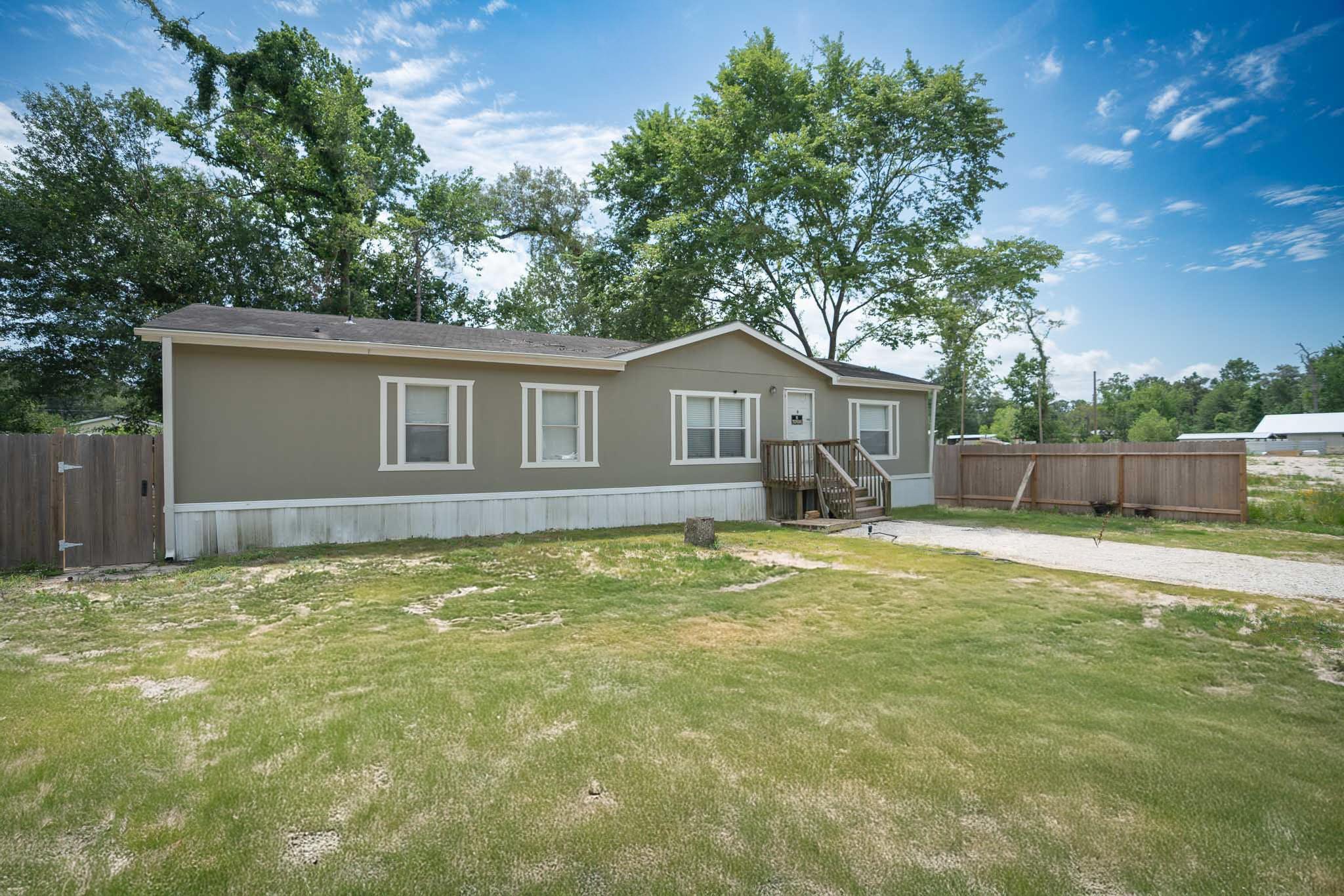 20511 N Sabine Drive