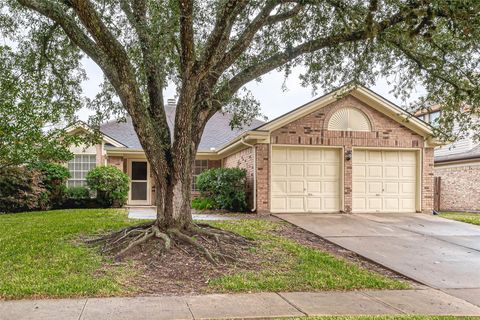 Photo of 4431 Duesenberg Drive, Pearland, TX 77584 (MLS # 74310882)