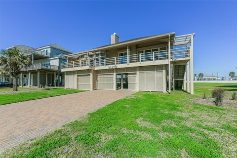 Photo of 18418 E De Vaca Lane, Galveston, TX 77554 (MLS # 43681502)