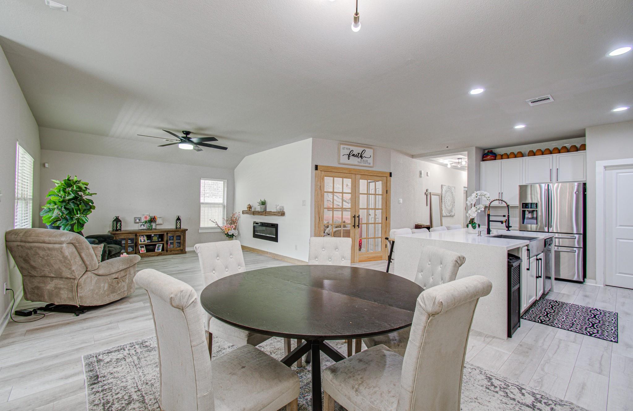 15430 Royce Holly Drive