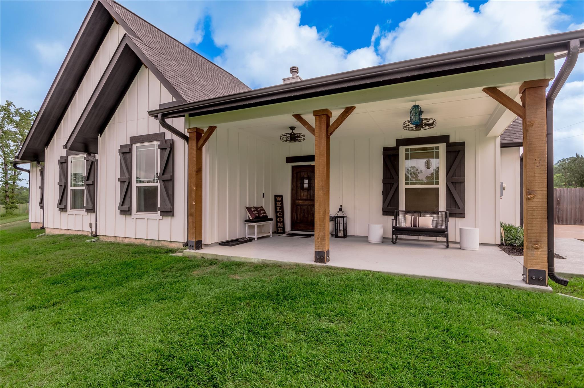 185 Dogwood Hill Trail