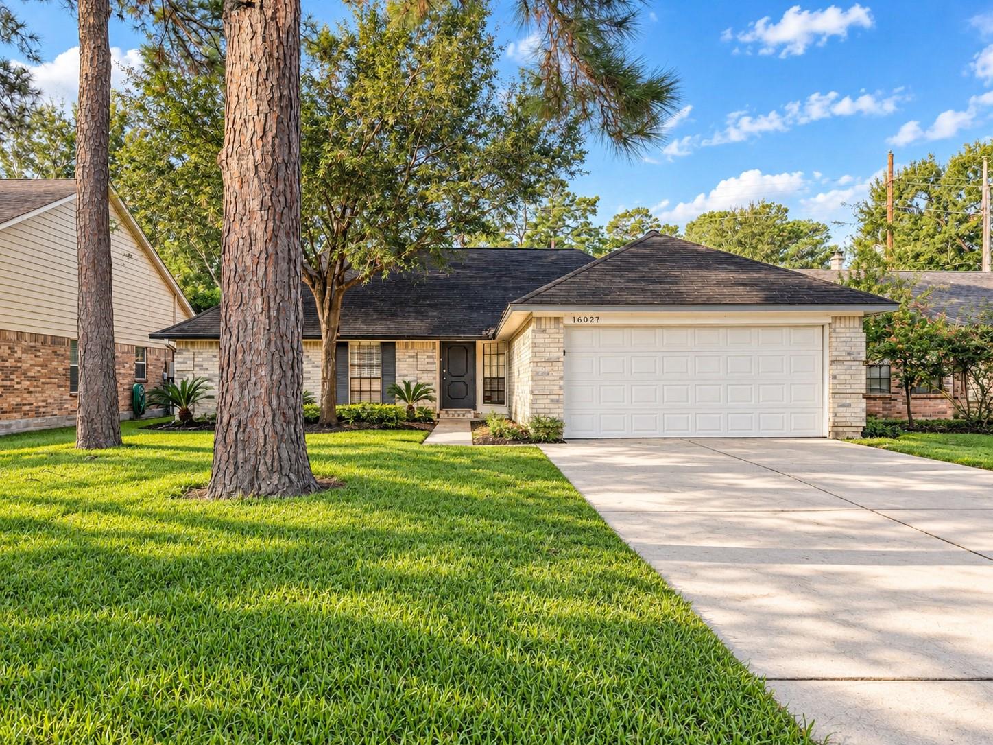 16027 Hollow Rock Drive
