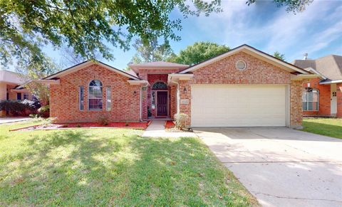 Homes For Rent - 6014 Knollwood Trail<br/> Spring, TX 77373