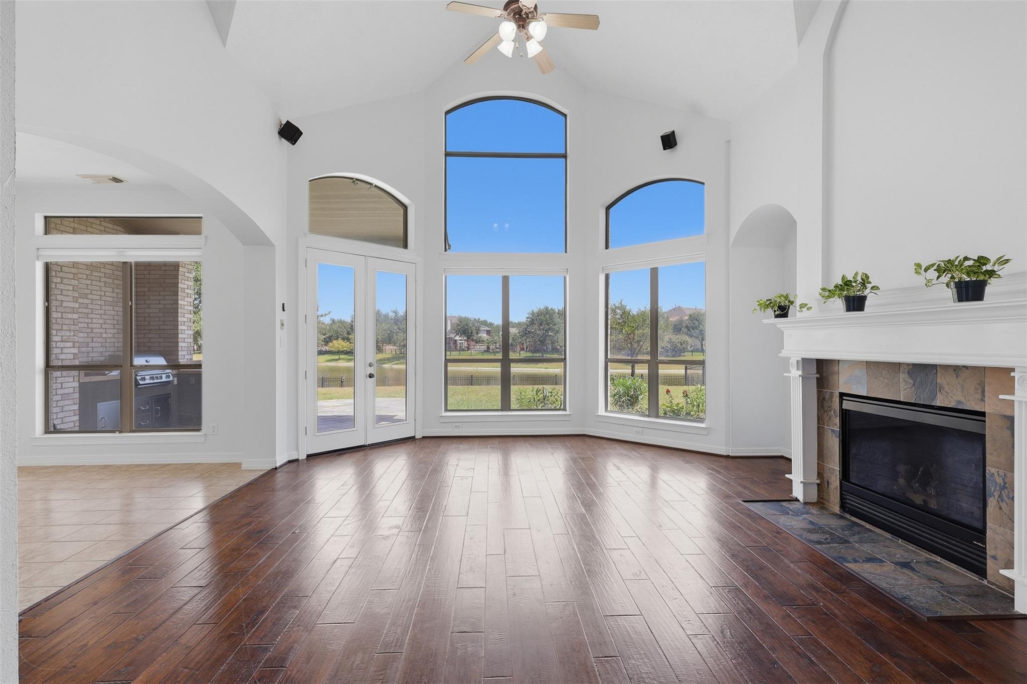 1906 Lake Grayson Drive
