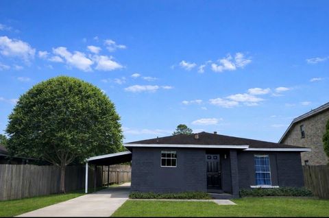 Photo of 1204 Avenue J, South Houston, TX 77587 (MLS # 4288725)