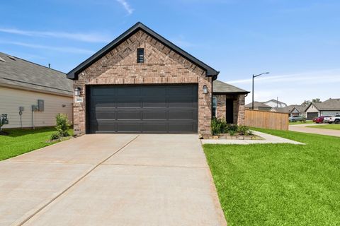 Photo of 604 Roaring Falls Drive, Willis, TX 77378 (MLS # 53548644)