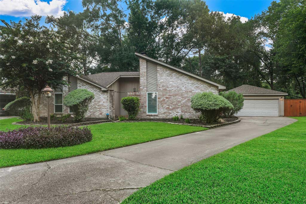 Photo of 1807 Fir Cove, Houston, TX 77339 (MLS # 4608359)