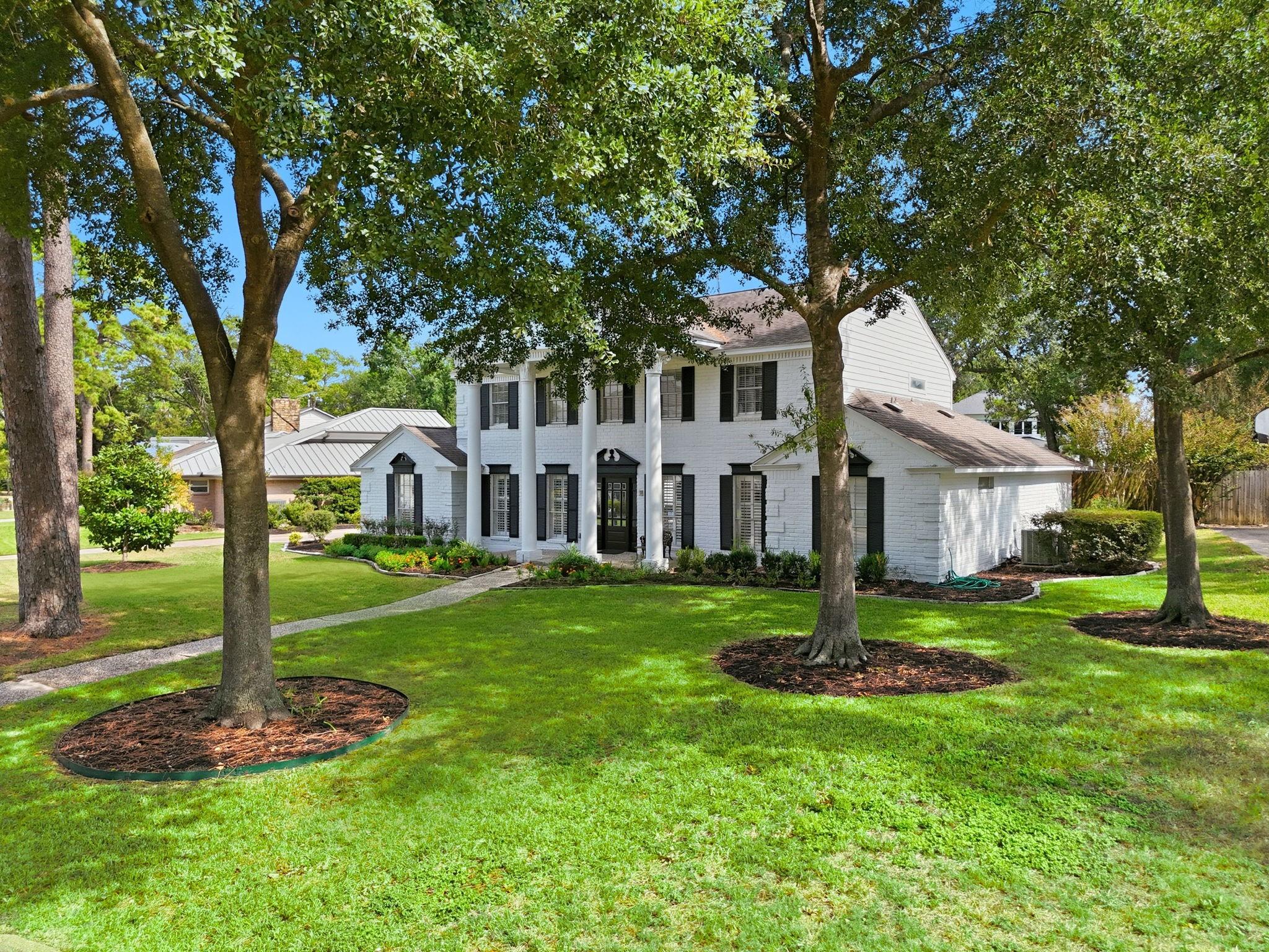 14218 Indian Wells Drive