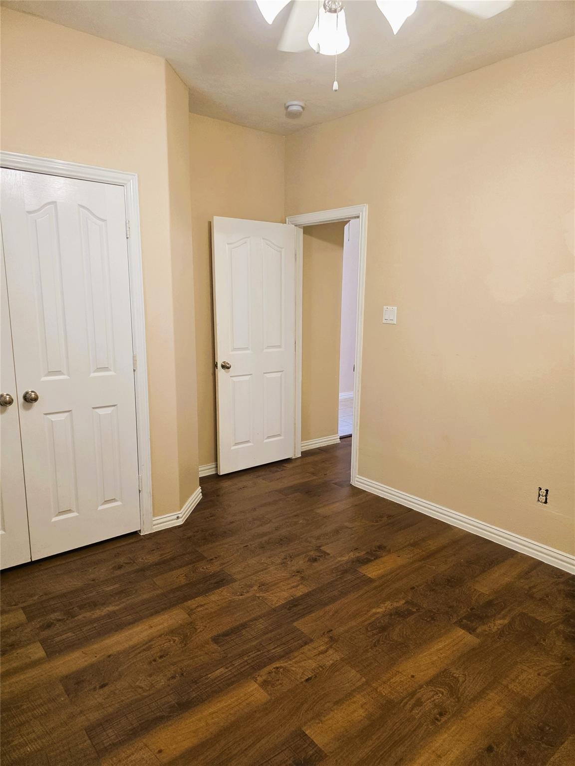 24039 Clipper Hill Lane