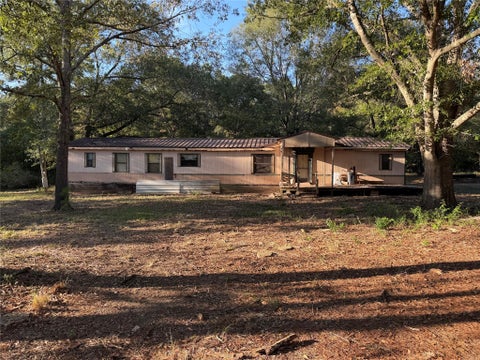 Photo of 473 Rivercrest Road, Lufkin, TX 75901 (MLS # 27227040)