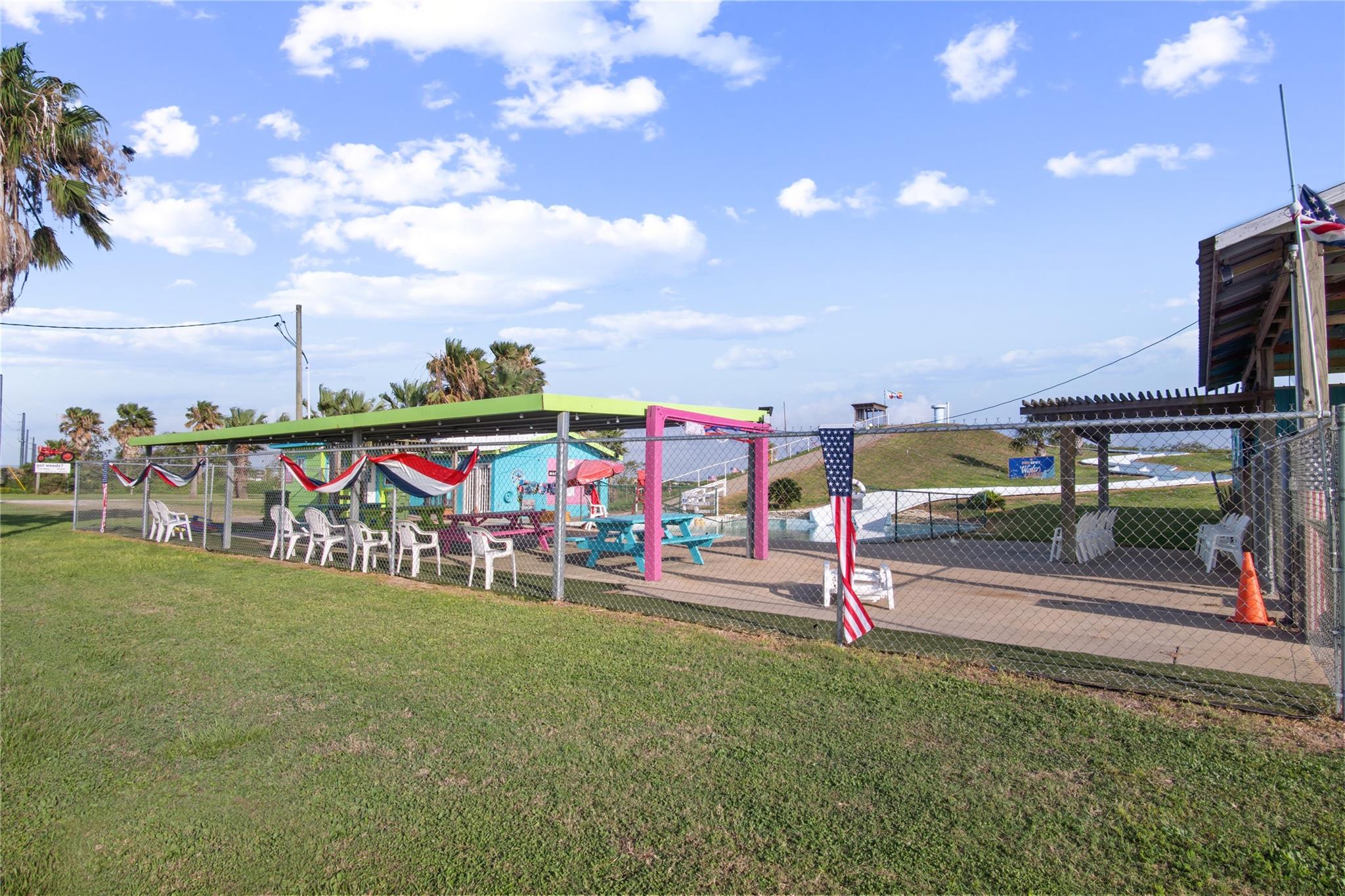 2061 Highway 87