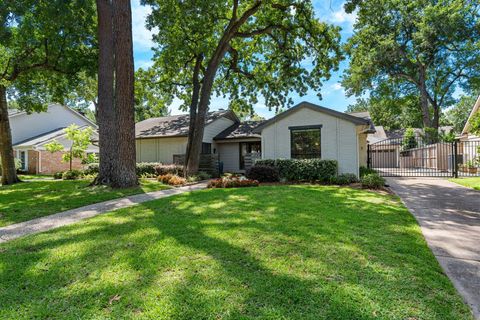 Tiny photo for 13319 Westport Lane, Houston, TX 77079 (MLS # 91704533)