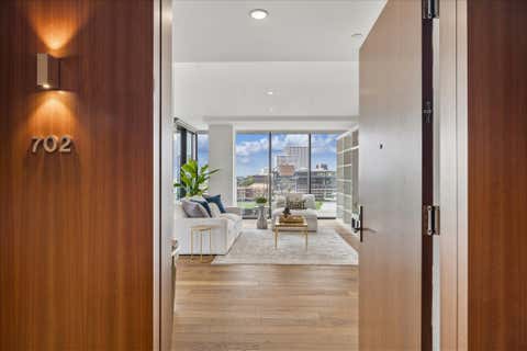 Photo of 3433 Westheimer Road #702, Houston, TX 77027 (MLS # 22166803)