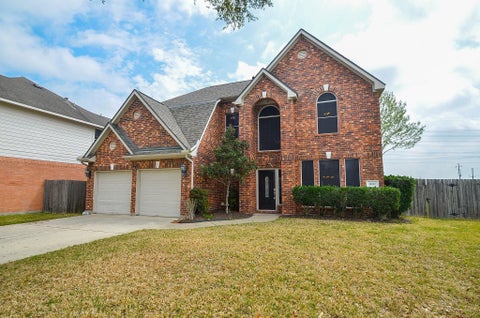 Homes For Rent - 10002 Pine Flats Drive<br/> Houston, TX 77095
