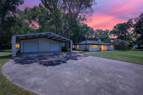 Photo of 12803 Fairlane Drive, Brookside Village, TX 77581 (MLS # 33790926)