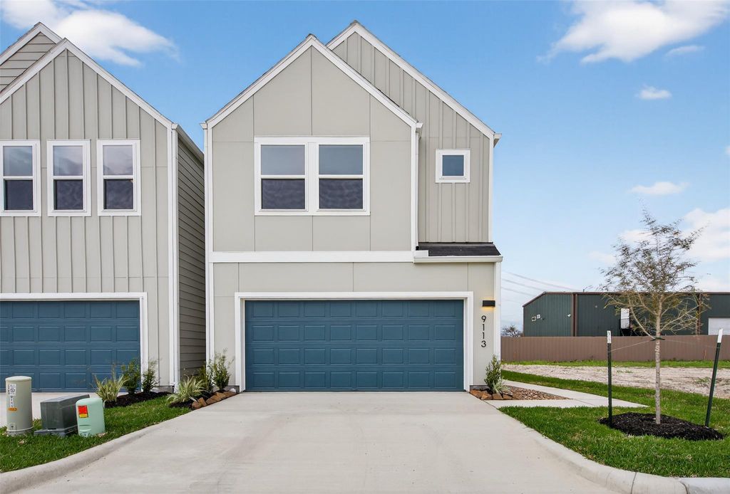 Photo of 9113 Highland Northern Way, Houston, TX 77088 (MLS # 6790615)