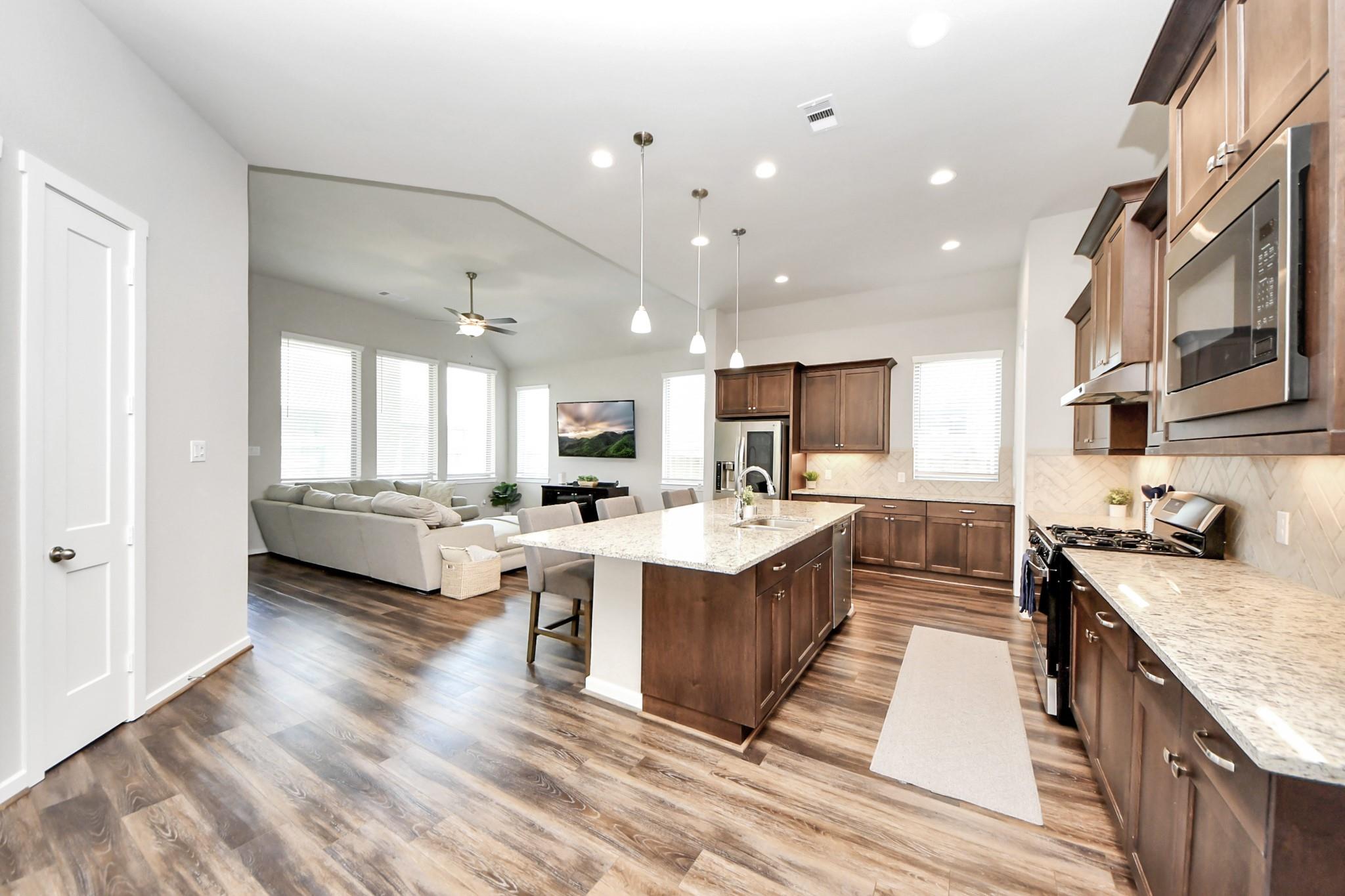 2006 Laurelwood Trail