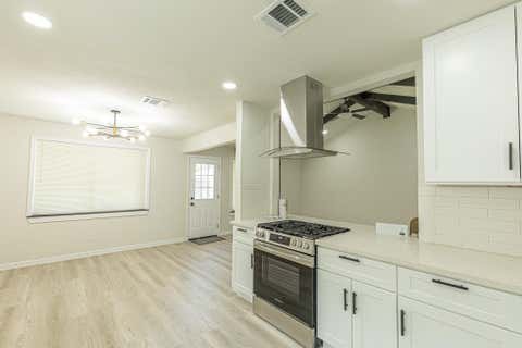 Tiny photo for 2158 Beaver Bend Road, Houston, TX 77088 (MLS # 56869403)
