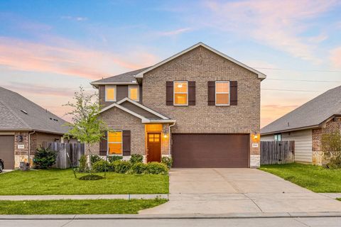 Photo of 2226 Royal Ann Way, Tomball, TX 77375 (MLS # 96843605)