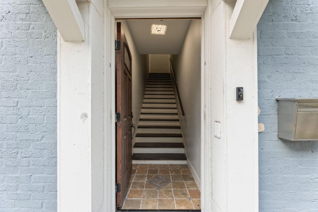Photo of 412 Drew St ST #2, Houston, TX 77006 (MLS # 94412839)