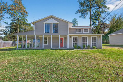 Photo of 1305 Saint Lawrence River Road, Conroe, TX 77316 (MLS # 10259525)