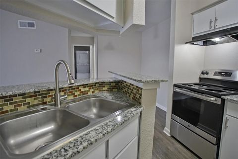 Photo of 2700 S Dairy Ashford Road #620D, Houston, TX 77082 (MLS # 44583200)