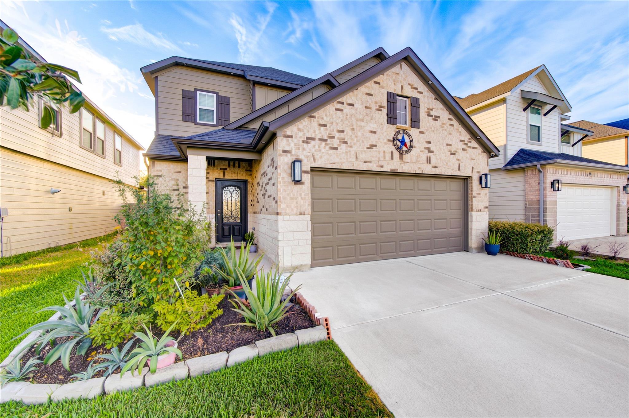3819 Blue Grama Grass Drive