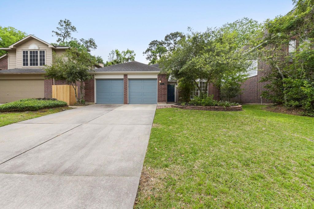Photo of 3514 Appalachian Trail, Houston, TX 77345 (MLS # 10349108)