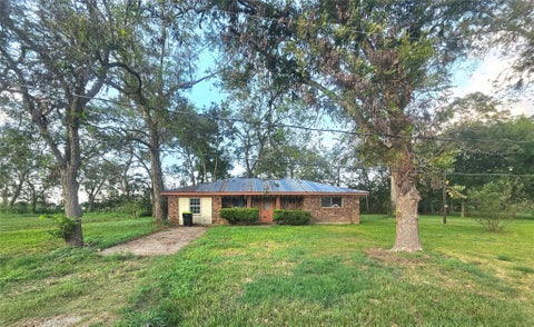 Photo of 905 E Columbus Drive, Wharton, TX 77488 (MLS # 65517325)