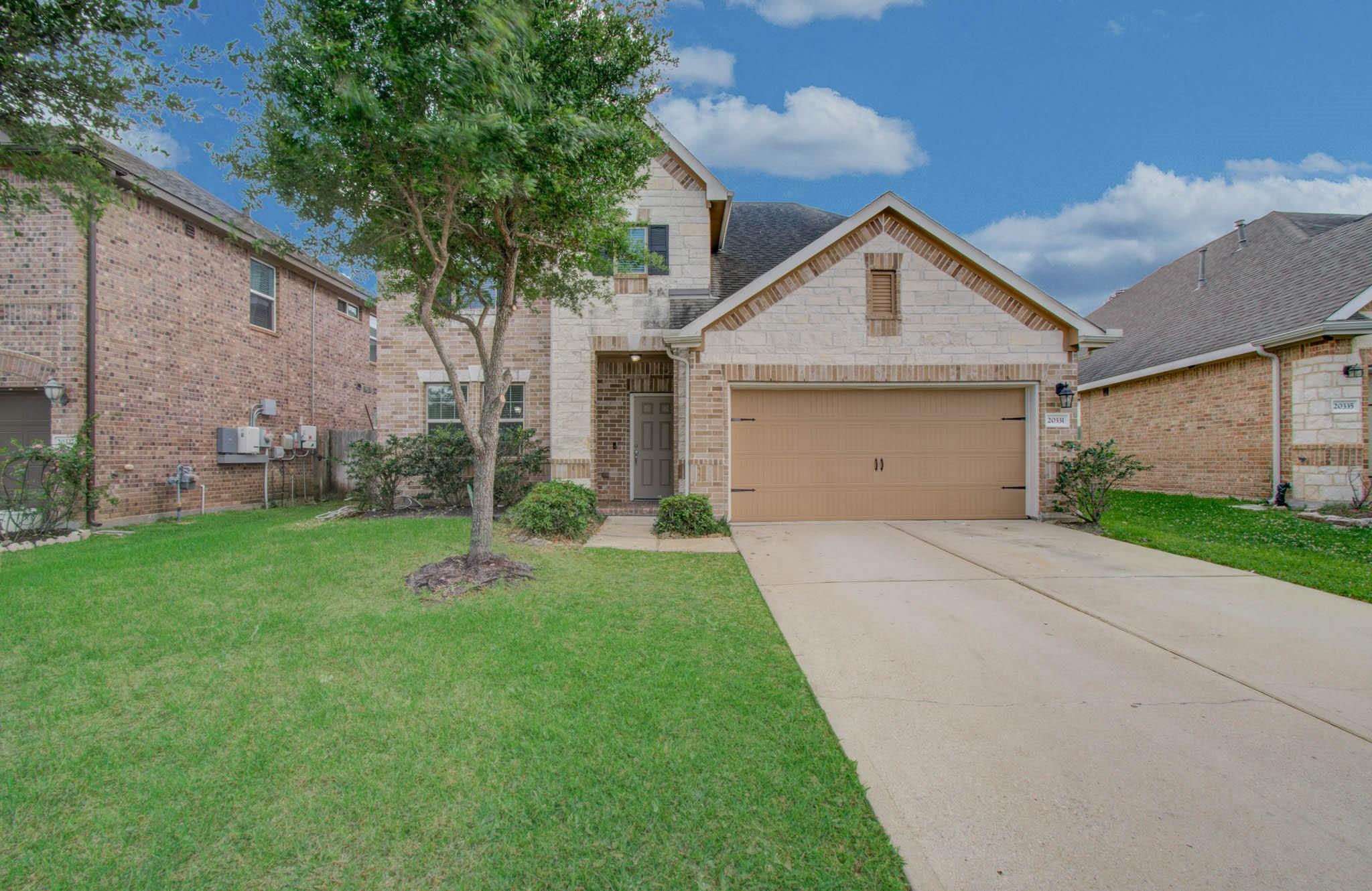20331 Weeping Pine Way