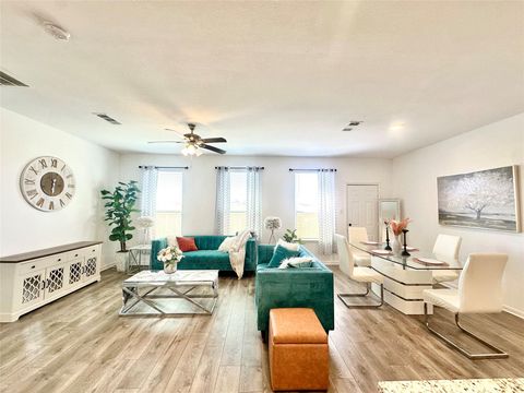 11218 Beverley Park Street Sugar Land TX 77498