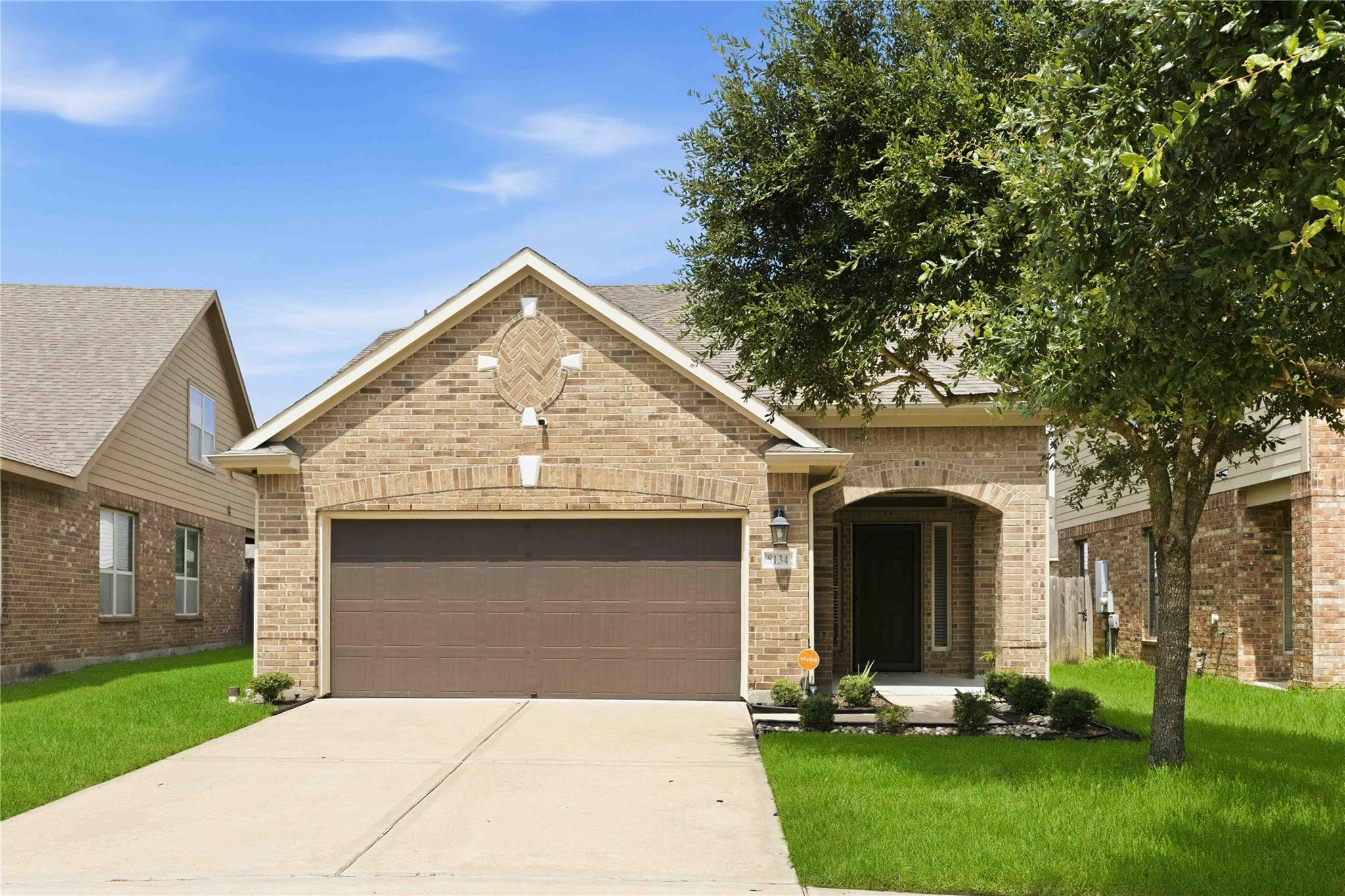 8134 Heartbrook Field Lane