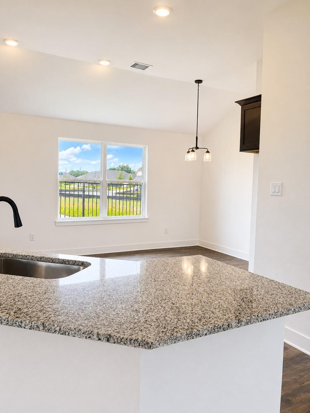 2152 Emerald Lake Trail