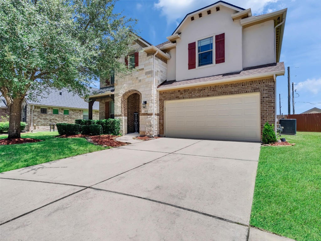 Photo of 26133 Gallant Knight Lane, Kingwood, TX 77339 (MLS # 18349010)