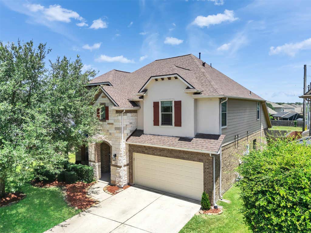 Photo of 26133 Gallant Knight Lane, Kingwood, TX 77339 (MLS # 18349010)