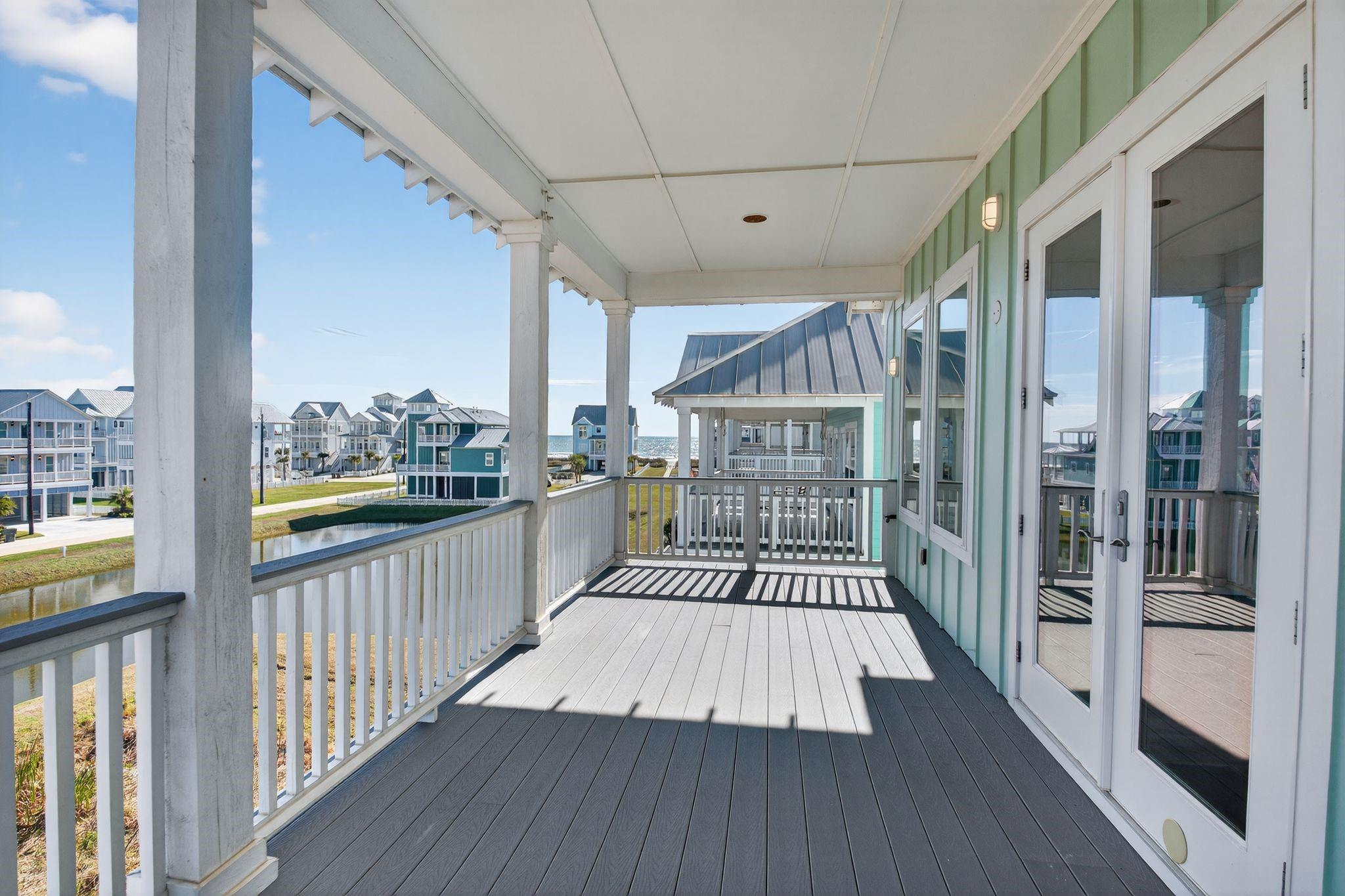 3815 Sea Breeze Lane