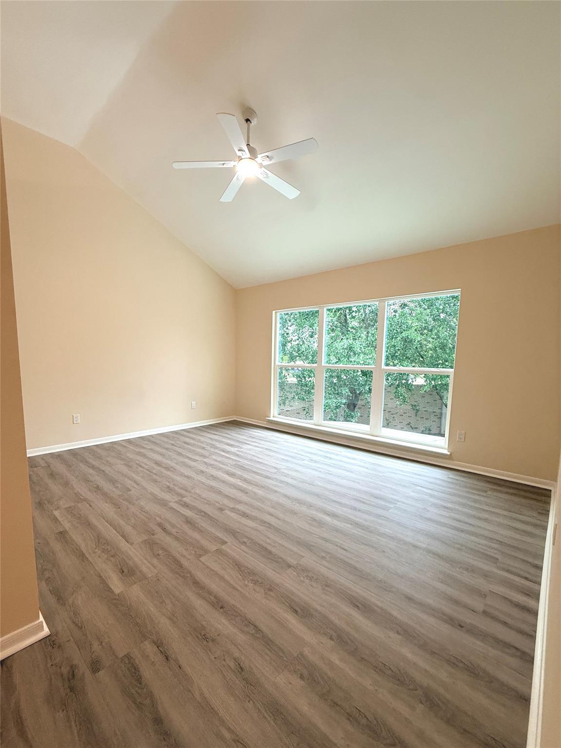 2802 Sunshine Circle