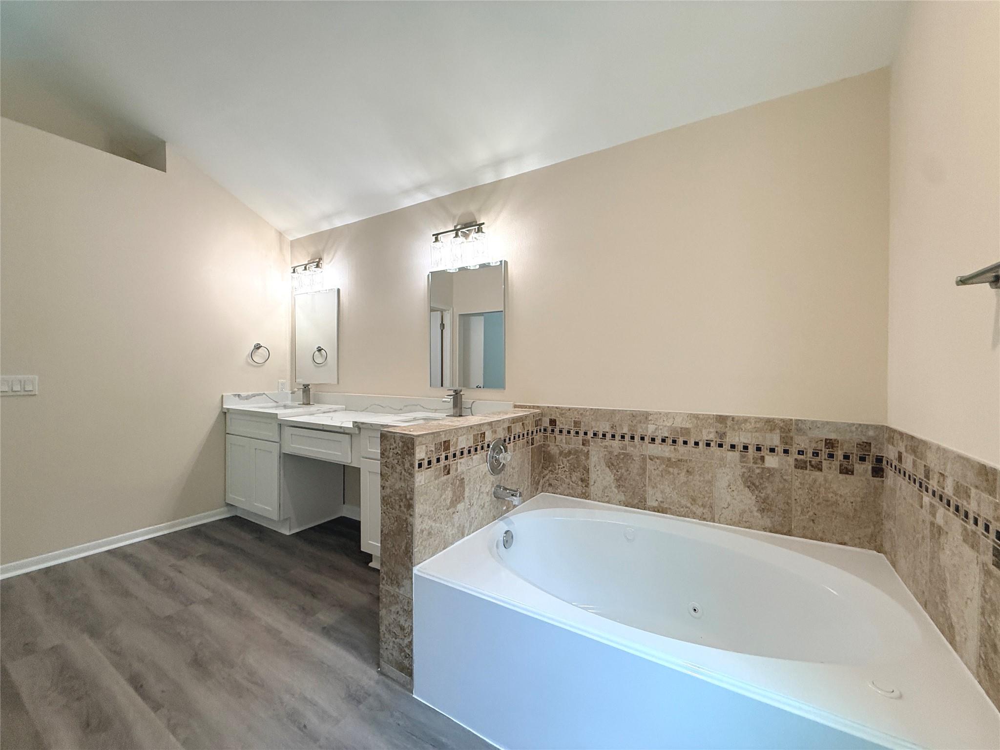 2802 Sunshine Circle