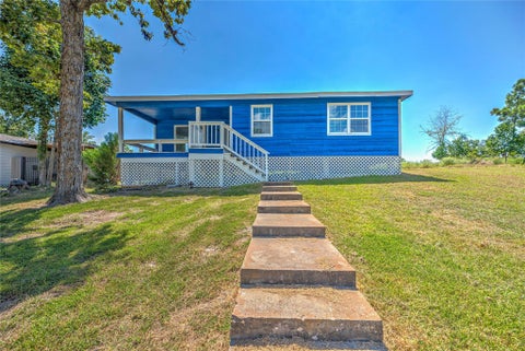 Photo of 1262 Yaupon Cove Drive, Onalaska, TX 77360 (MLS # 76424350)