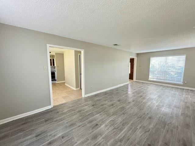 3043 Mosby Drive