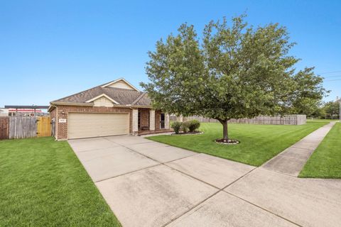 Photo of 8227 Shady Grove Street, Baytown, TX 77523 (MLS # 2136167)