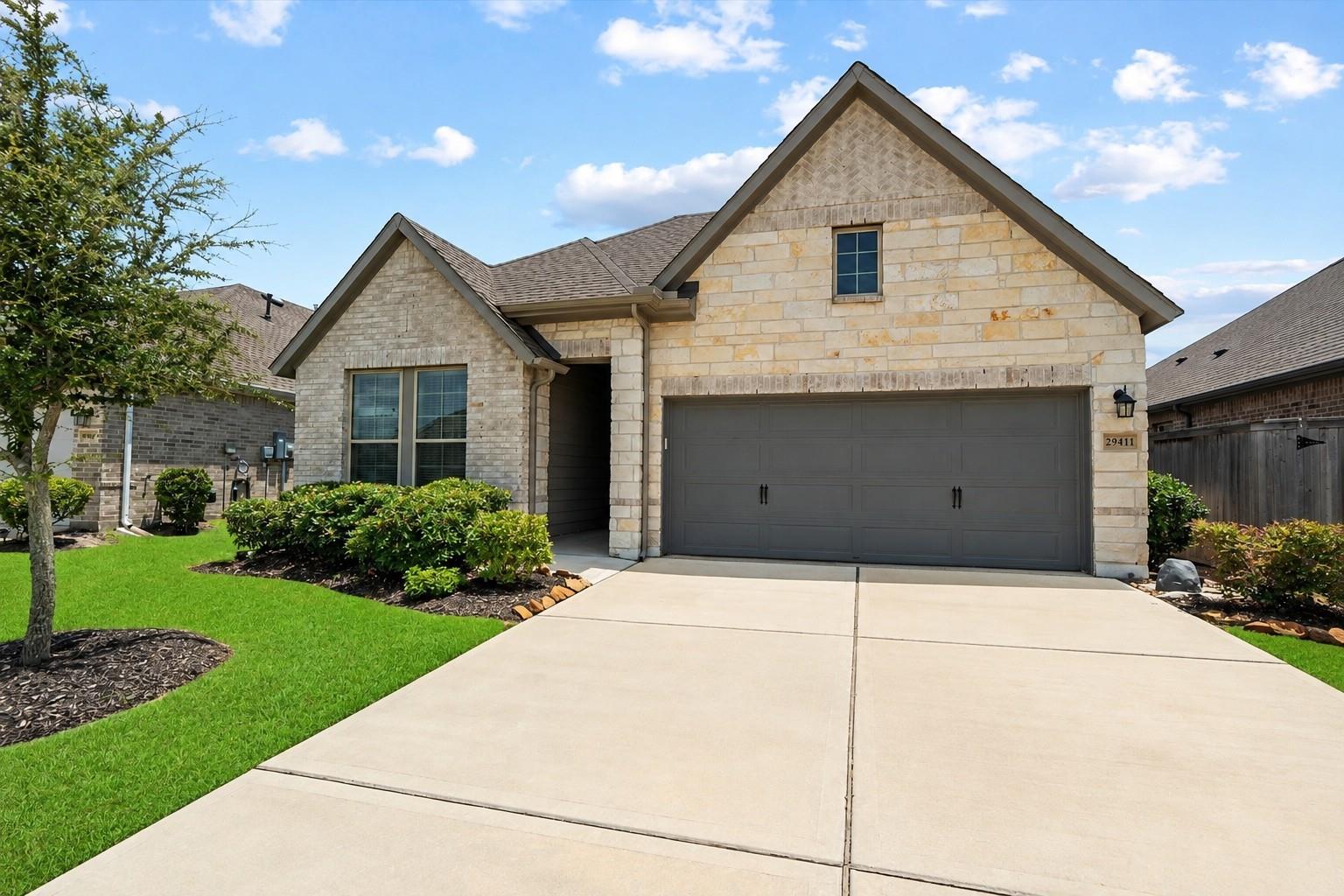 29411 Amber Pine Court